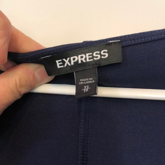 Express 3/4 sleeve, ruffle/flutter mini dress - Picture 4 of 5